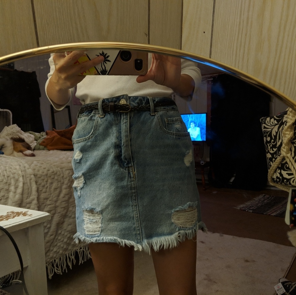 NWOT Forever 21 denim skirt - Picture 5 of 5